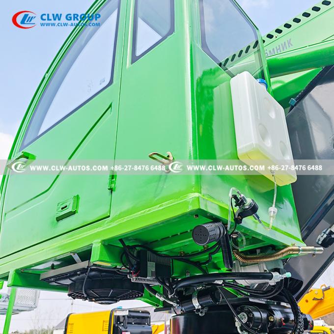 ISUZU 4Ã4 Telescopic Cherry Picker Truck tire specification