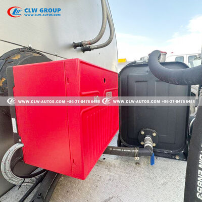 Sinotruk HOWO 6x4 NX Asphalt Sprayer Truck with 15,000L Capacity, 371HP Diesel Engine, and Intelligent Spraying Control